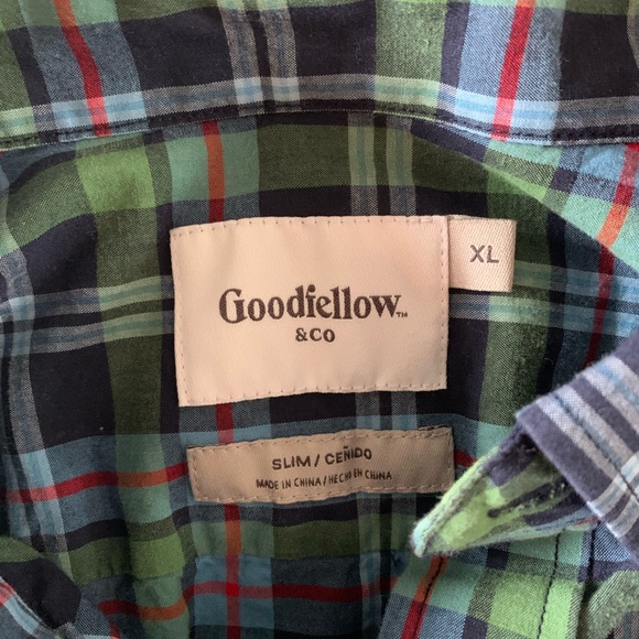 Dress shirt - Picture 2 of 2